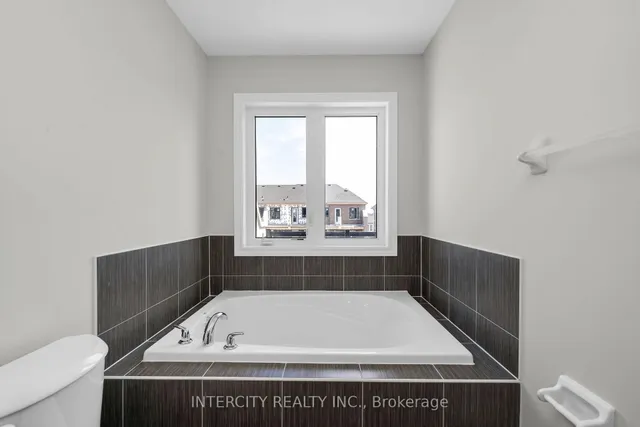 Additional image 25 of 323 Inspire Blvd