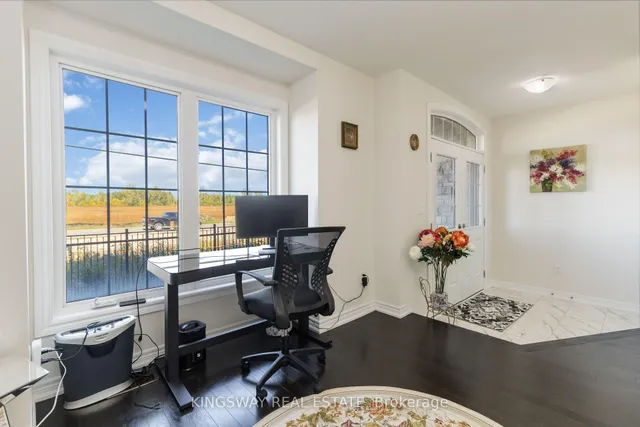 Additional image 42 of 86 Fruitvale Circ