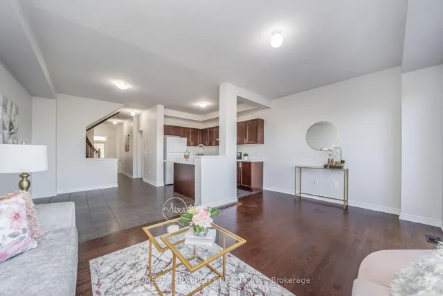 Additional image 10 of 44 Davenfield Circ