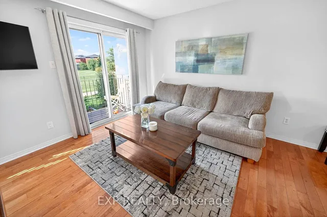 Additional image 11 of 32 Collins Cres