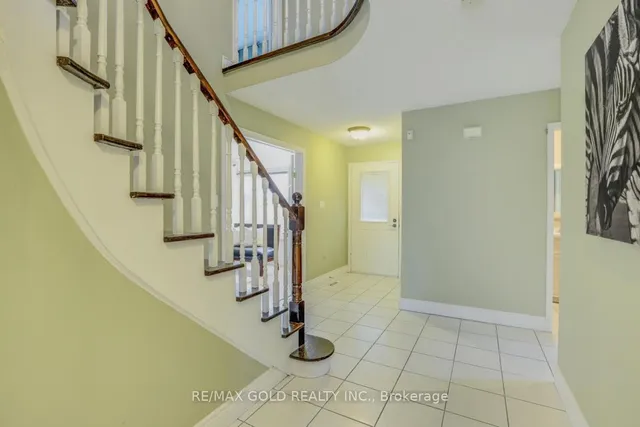 Additional image 3 of 24 Nobel Pl