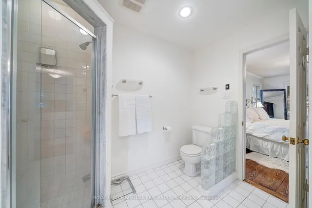 Additional image 26 of 2305 Cheverie St