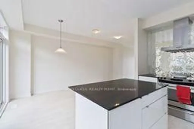 Additional image 16 of 3192 Mintwood Circ