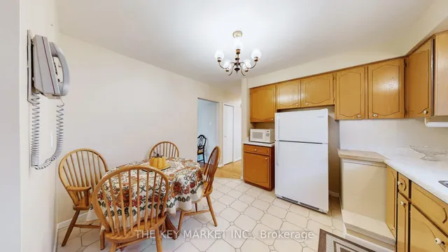 Additional image 13 of 1277 Tyneburn Cres