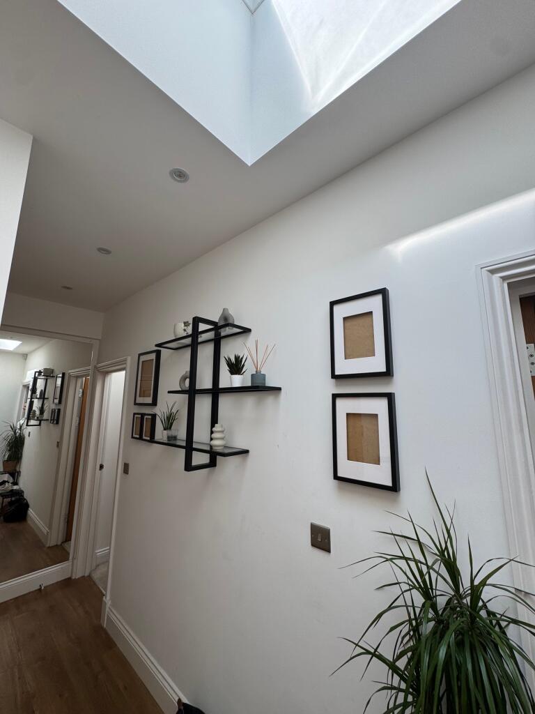 Additional image 10 of Roe Green Lane, Hatfield, AL10