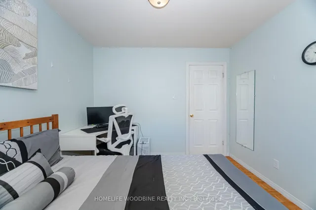 Additional image 27 of 1431 Harmsworth Sq