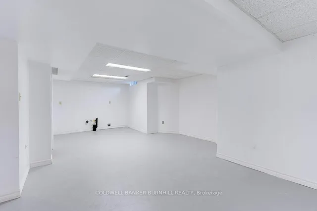 Additional image 35 of 5255 Tagish Crt