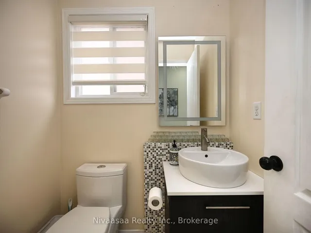 Additional image 16 of 38 Amethyst Circ