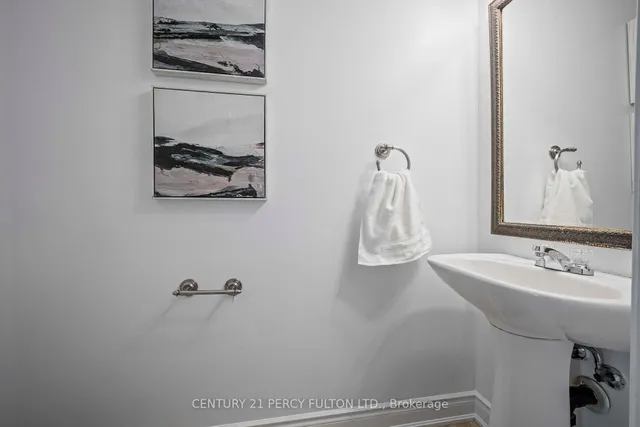 Additional image 16 of 5980 Whitehorn Ave Unit 90