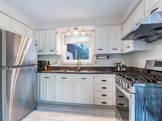 Additional image 13 of 30 Longbourne Cres