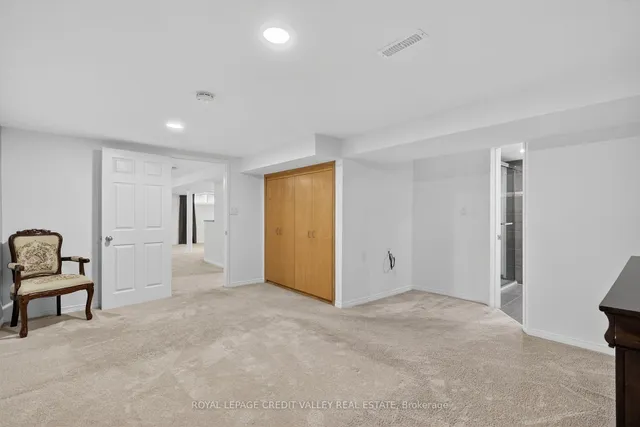 Additional image 36 of 23 Caldwell Cres