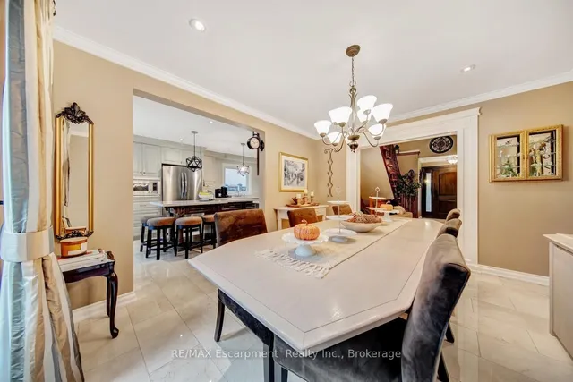 Additional image 13 of 2029 Banbury Cres