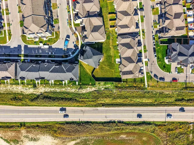 Additional image 33 of 77 Donald Ficht Cres