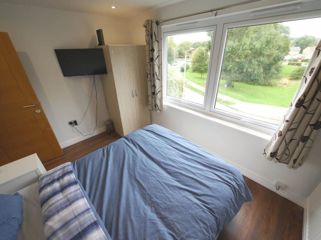 Additional image 11 of St. Peters Close, Hatfield