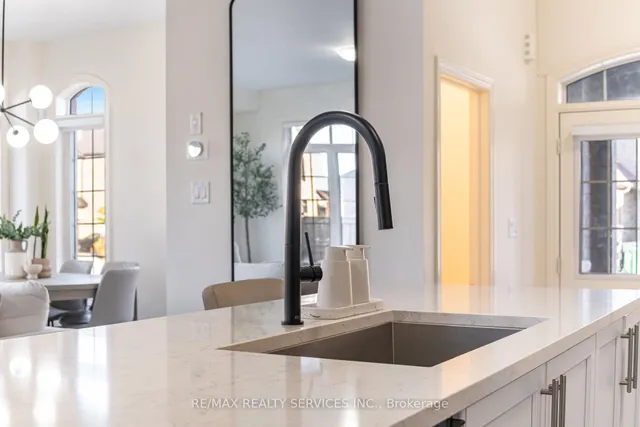 Additional image 9 of 62 Block Rd