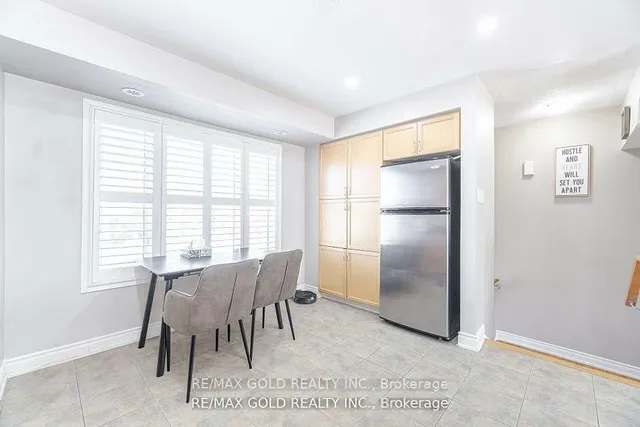 Additional image 9 of 60 Fairwood Circ Unit 51