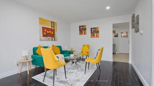 Additional image 13 of 82 Davenport Cres