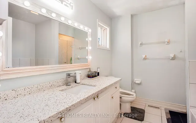 Additional image 34 of 5 Farthingale Cres