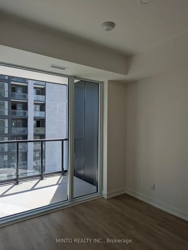 Additional image 3 of 3079 Trafalgar Rd Unit 709