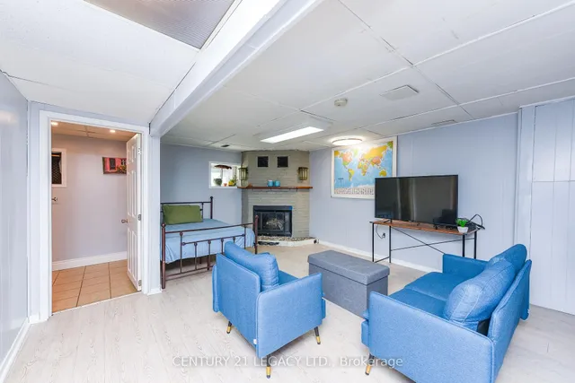 Additional image 27 of 11 Bruce Beer Dr