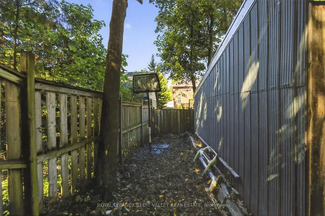 Additional image 45 of 34 Joseph St