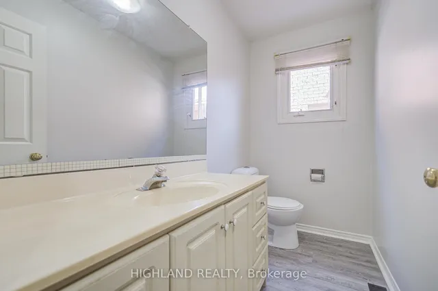 Additional image 24 of 257 Huntington Ridge Dr