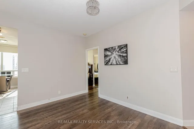 Additional image 22 of 90 Absolute Ave Unit 1203