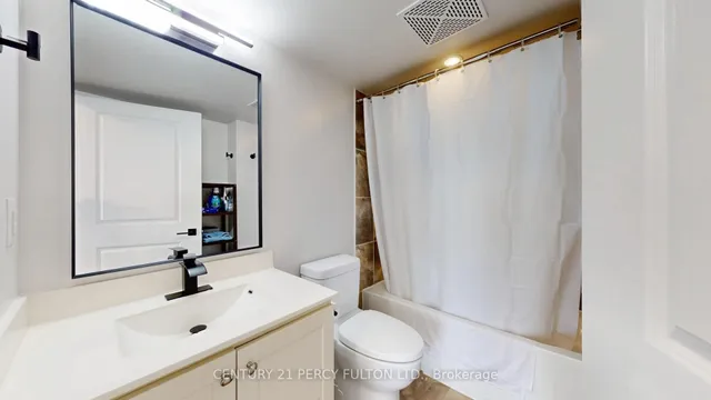 Additional image 19 of 9 George St Unit 1612