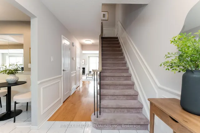 Additional image 8 of 2252 Upper Middle Rd Unit 6