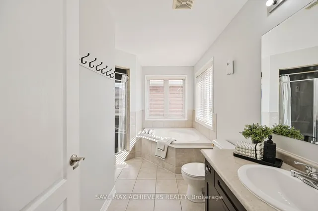 Additional image 25 of 6 Seascape Cres