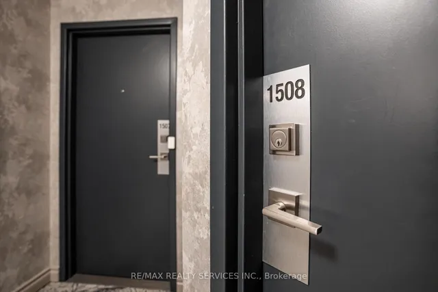 Additional image 6 of 3650 Kaneff Cres Unit 1508