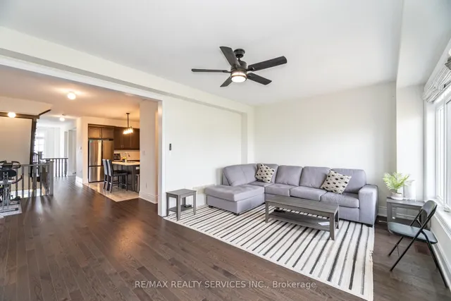 Additional image 22 of 38 Foxsparrow Rd