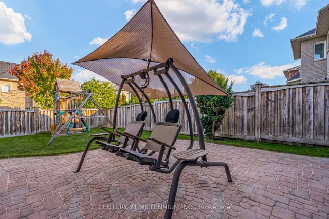 Additional image 48 of 29 EIffel Blvd