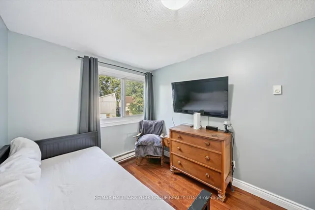 Additional image 27 of 31 Jacobs Sq