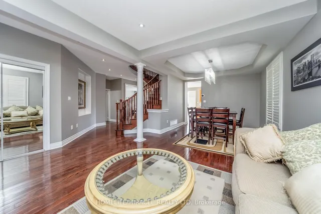 Additional image 9 of 32 Xavier Crt