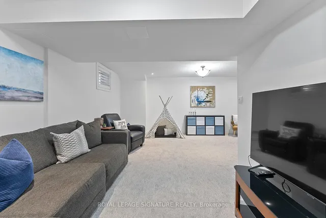 Additional image 42 of 2410 Woodward Ave Unit 27
