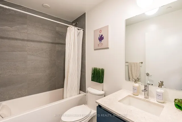 Additional image 11 of 395 Dundas St Unit 537