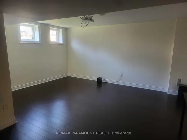 Additional image 40 of 8 Accolade Crt