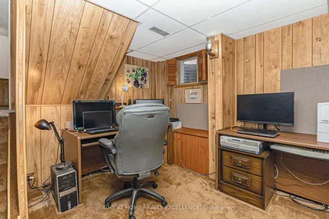 Additional image 27 of 13 Simmons Blvd