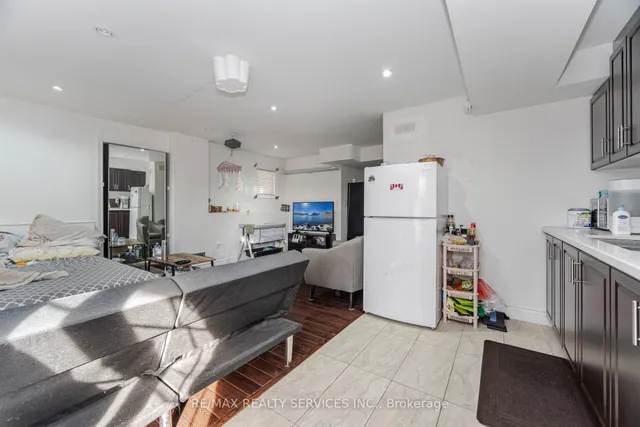 Additional image 43 of 38 Delport Clse