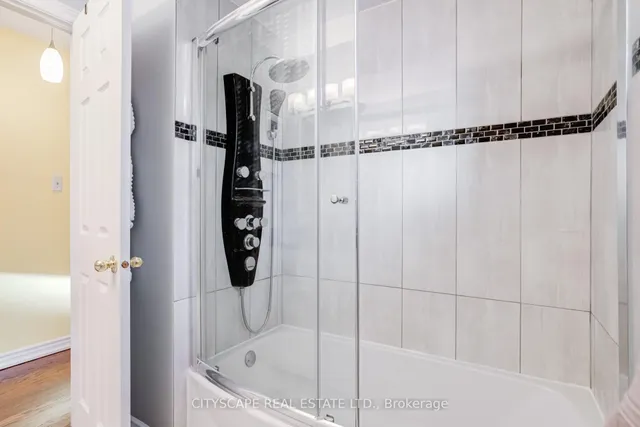 Additional image 20 of 22 Jade Cres