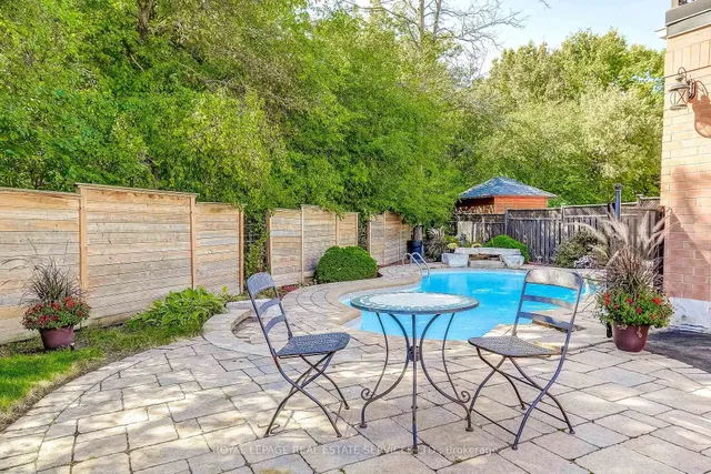 Additional image 42 of 27 Morrison Creek Cres