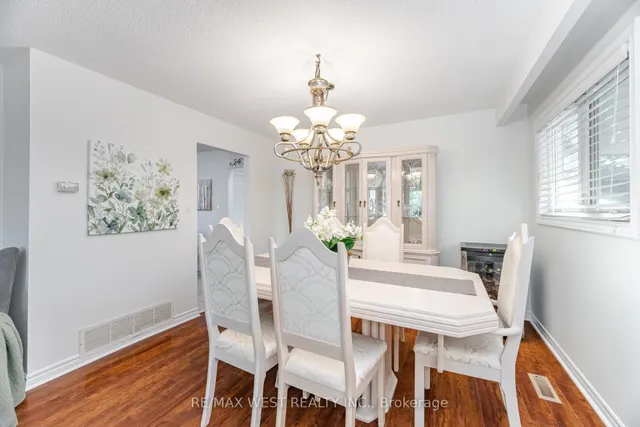 Additional image 9 of 17 Malcolm Cres