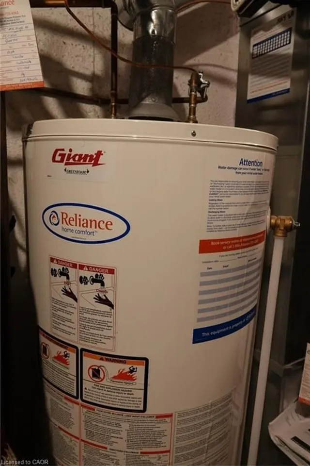 Additional image 26 of 5475 Lakeshore Rd Unit 9