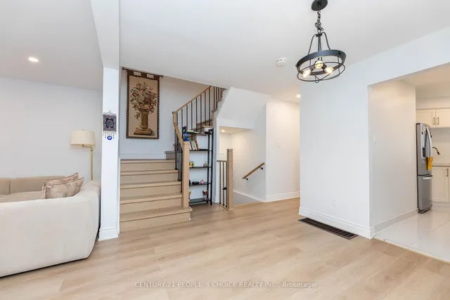 Additional image 17 of 365 Tailfeather Cres Unit 30