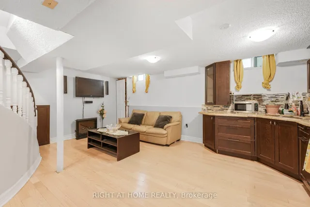 Additional image 37 of 4024 Longo Circ