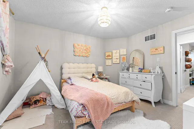 Additional image 22 of 23 Sea Lion Rd