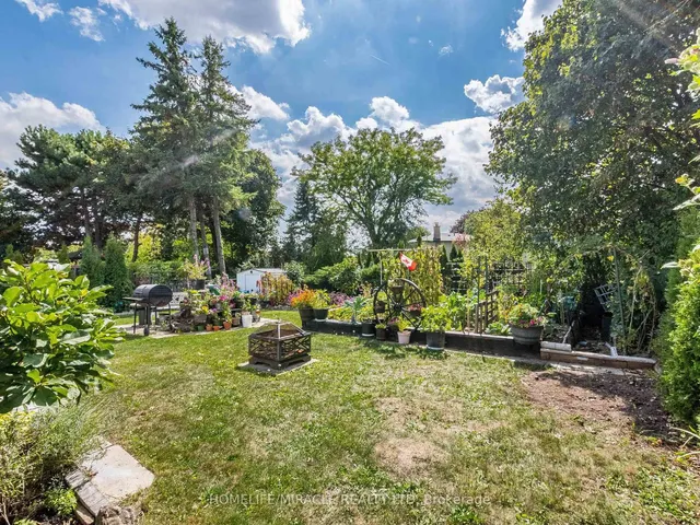 Additional image 49 of 64 Geneva Cres