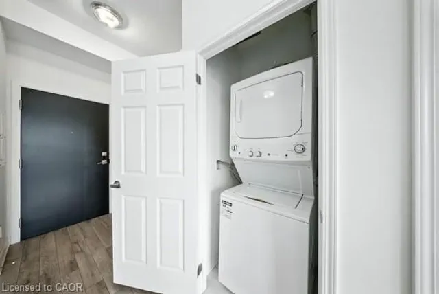 Additional image 19 of 200 Lagerfeld Dr