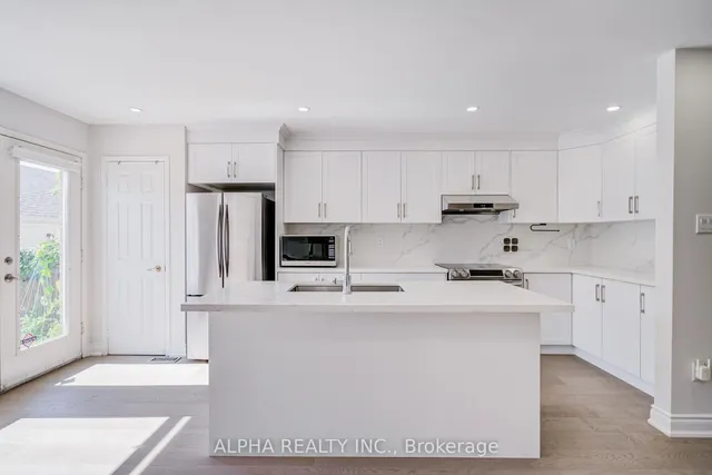 Additional image 8 of 102 Roxton Rd